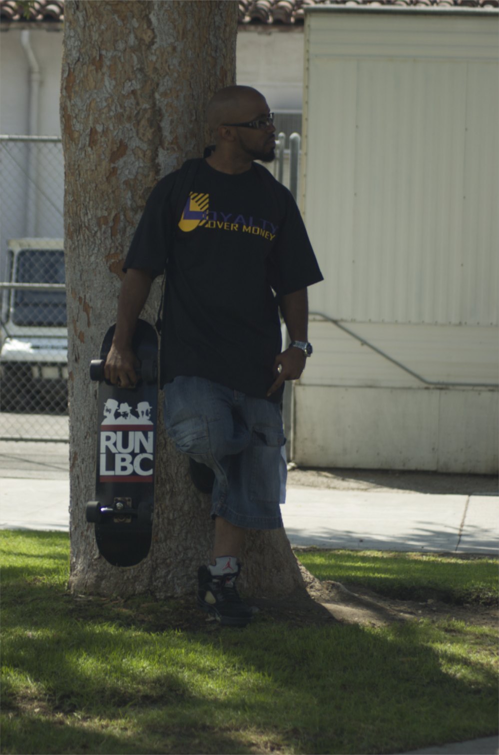 LOM Shirt Skateboard